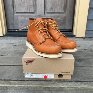 Red Wing Classic Moc Oro Leather Boot